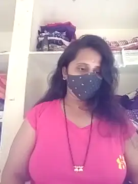 Snapshot of Indiantina chatting on 10-31-25, 08:11 Indiantina online show from 10-31-25, 08:11