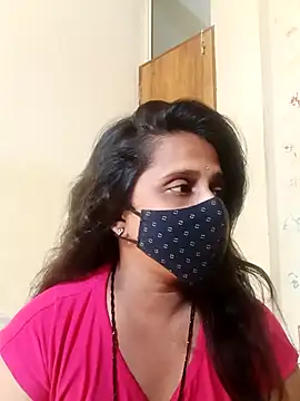 Snapshot of Indiantina chatting on 11-05-25, 09:12 Indiantina online show from 11-05-25, 09:12