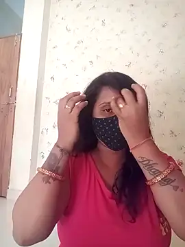 Snapshot of Indiantina chatting on 10-26-25, 08:59 Indiantina online show from 10-26-25, 08:59