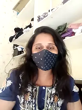 Snapshot of Indiantina chatting on 11-28-25, 09:09 Indiantina online show from 11-28-25, 09:09