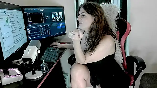Carolain3 9 online show from 07-09-26, 09:14