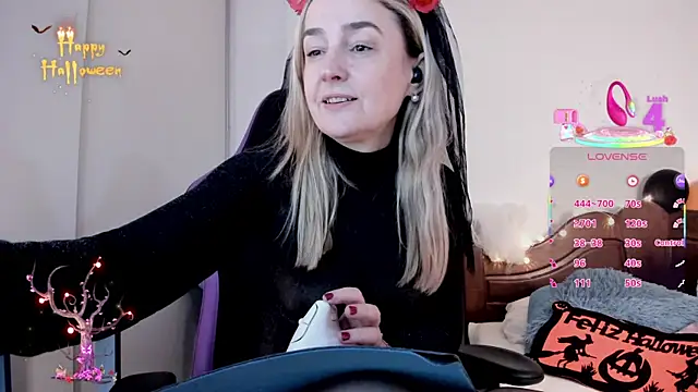 1Sweetnina online show from 10-27-25, 08:54