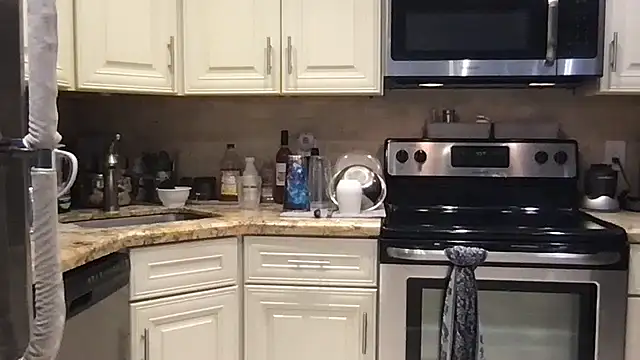 BigGuyMuscle online show from 04-09-26, 08:59