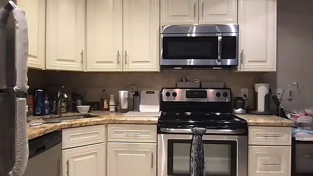 BigGuyMuscle online show from 04-08-26, 04:19