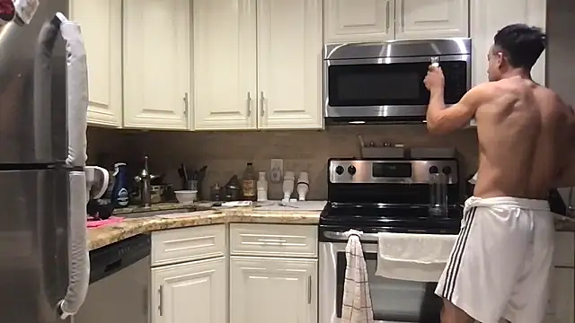 BigGuyMuscle online show from 02-20-26, 11:34