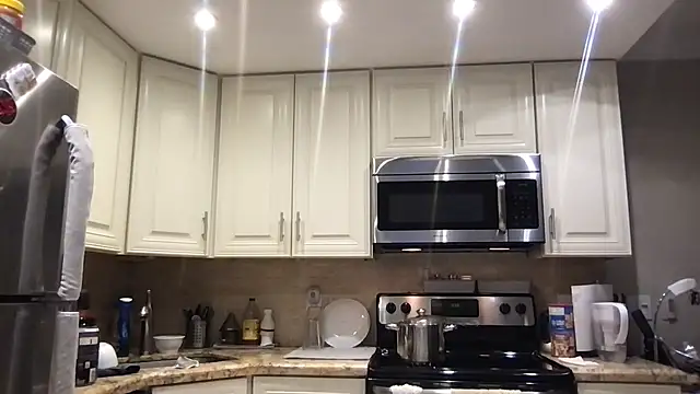 BigGuyMuscle online show from 03-04-26, 09:33