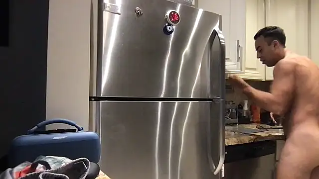 BigGuyMuscle online show from 11-02-25, 07:08