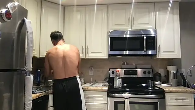 BigGuyMuscle online show from 03-09-26, 06:55