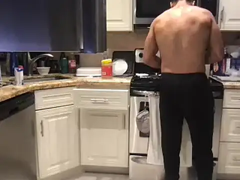 BigGuyMuscle online show from 03-14-25, 02:20