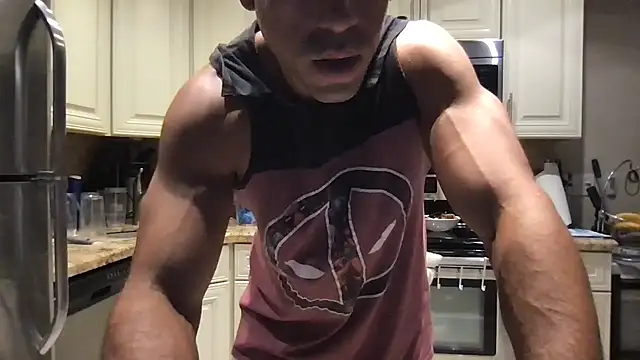 BigGuyMuscle online show from 09-09-25, 04:16