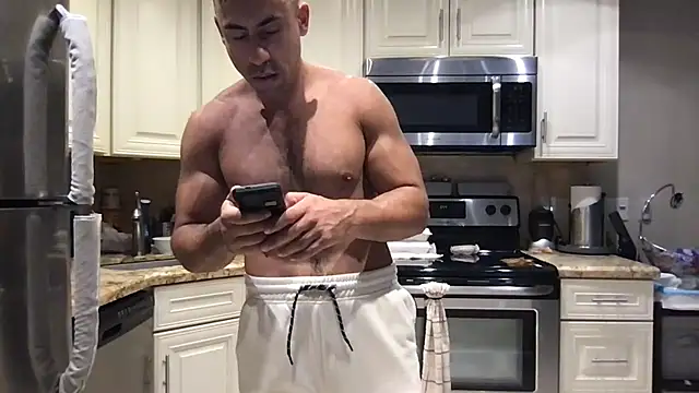 Snapshot of BigGuyMuscle chatting on 05-16-26, 10:20 BigGuyMuscle online show from 05-16-26, 10:20
