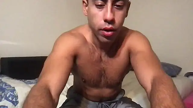 BigGuyMuscle online show from 10-27-25, 04:13