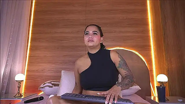 alexaa walker online show from 02-10-26, 11:53