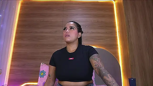 alexaa walker online show from 03-10-26, 11:58