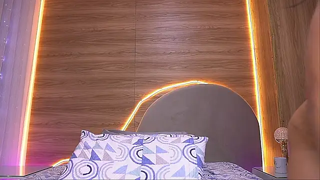 alexaa walker online show from 03-27-26, 11:55