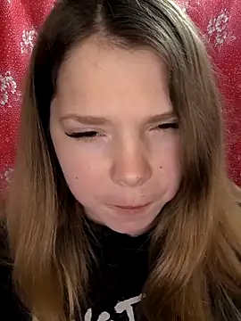 Zuli Kiska online show from 03-04-26, 07:32