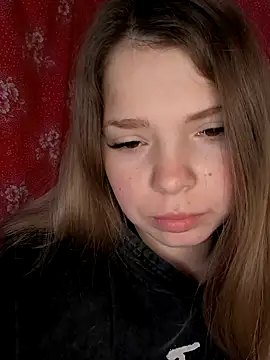 Zuli Kiska online show from 12-15-25, 11:27