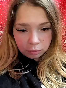 Zuli Kiska online show from 12-03-25, 08:19