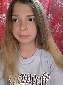 Snapshot of Zuli_Kiska chatting on 07-09-26, 10:26 Zuli Kiska online show from 07-09-26, 10:26