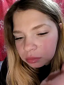 Zuli Kiska online show from 11-21-25, 10:42