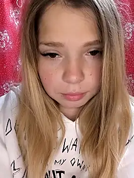 Zuli Kiska online show from 10-01-25, 11:03