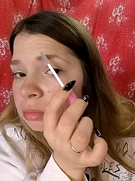 Zuli Kiska online show from 03-12-26, 08:29