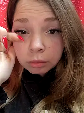 Zuli Kiska online show from 02-15-26, 07:35