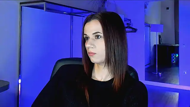 ItsAlisia online show from 02-08-26, 06:33