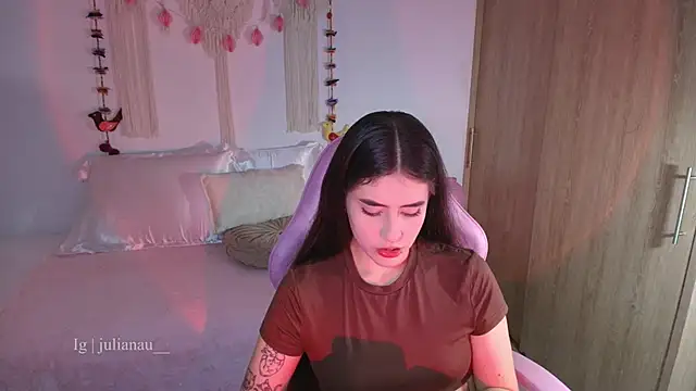 iriswest  online show from 02-25-26, 12:55