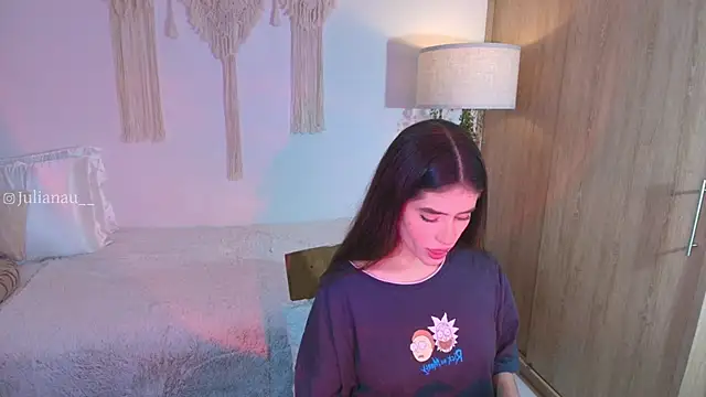 iriswest  online show from 11-14-25, 11:41