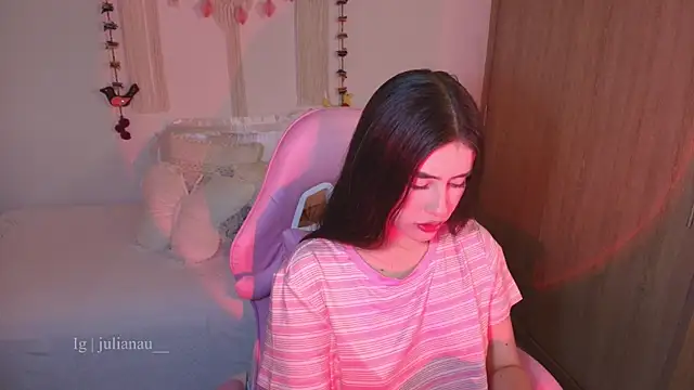 iriswest  online show from 03-20-26, 02:01