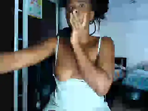 ebony witney online show from 10-29-25, 04:39