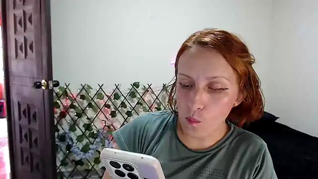 Snapshot of kittykalor09 chatting on 07-23-26, 04:47 kittykalor09 online show from 07-23-26, 04:47