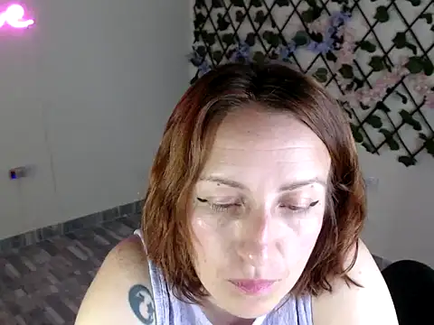 Snapshot of kittykalor09 chatting on 04-18-26, 10:10 kittykalor09 online show from 04-18-26, 10:10