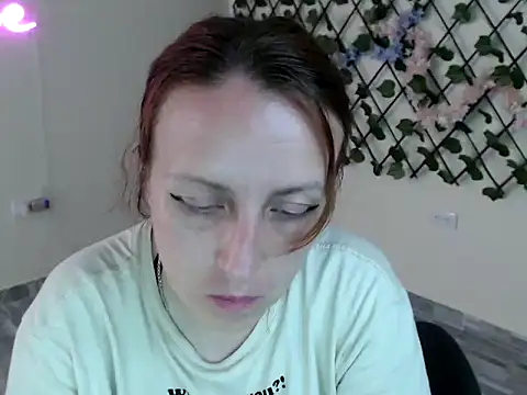 Snapshot of kittykalor09 chatting on 04-19-26, 08:00 kittykalor09 online show from 04-19-26, 08:00