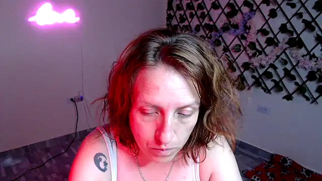 Snapshot of kittykalor09 chatting on 04-22-26, 12:50 kittykalor09 online show from 04-22-26, 12:50