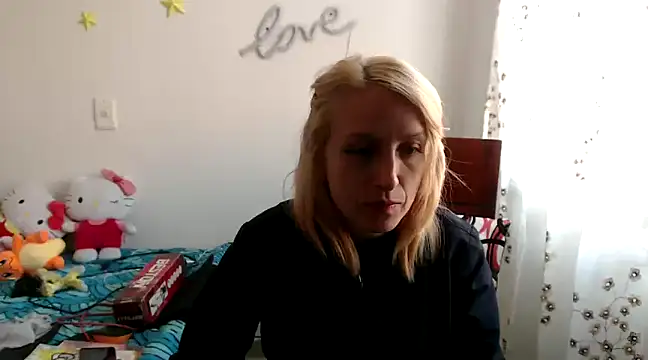 kittykalor09 online show from 12-03-24, 02:44