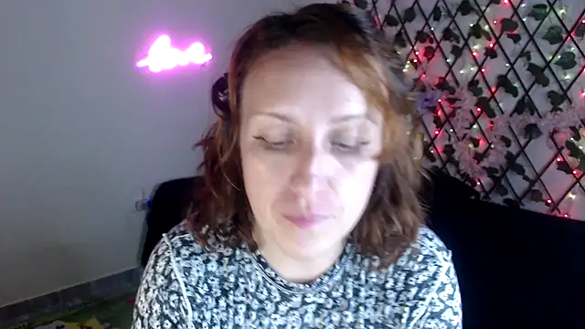 Snapshot of kittykalor09 chatting on 05-31-26, 09:15 kittykalor09 online show from 05-31-26, 09:15
