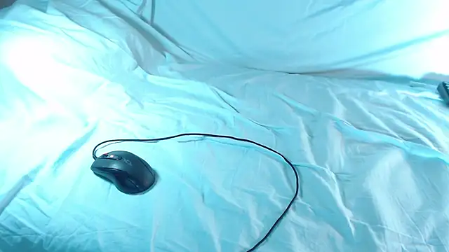 Q T pie online show from 03-22-26, 01:09