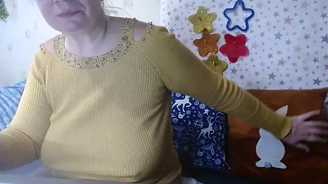 QueenLana online show from 12-23-25, 07:29