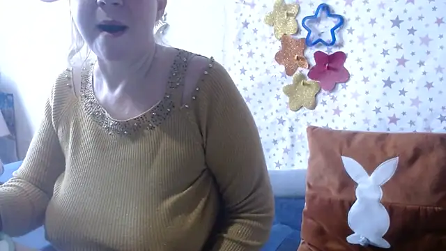 QueenLana online show from 04-13-26, 05:11