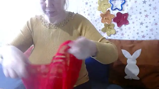 Snapshot of QueenLana chatting on 05-30-26, 07:47 QueenLana online show from 05-30-26, 07:47