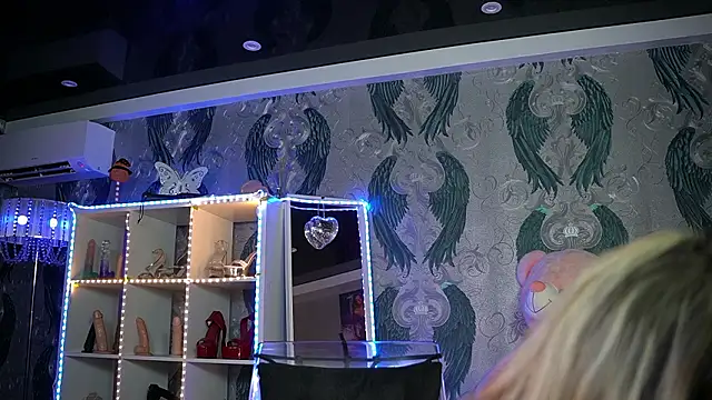 anneswhite online show from 03-27-26, 04:43