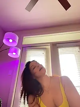bellafreakyfun online show from 03-09-26, 05:16