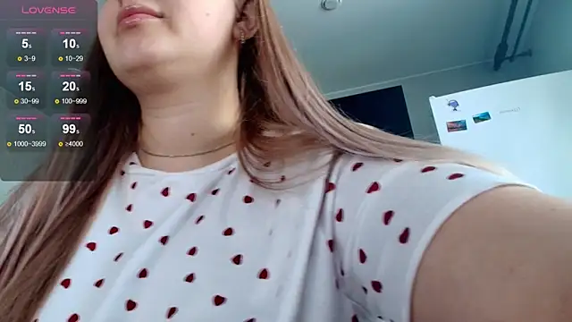 Adr1ana  online show from 02-15-26, 07:51