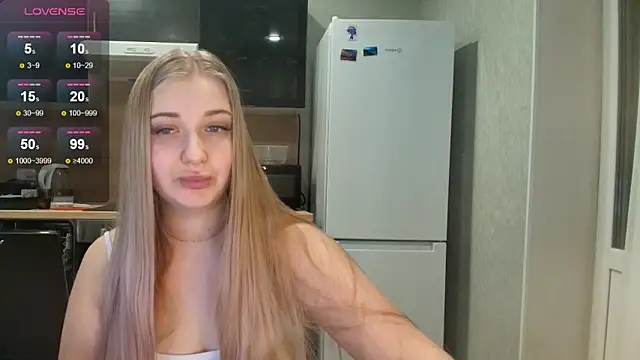 Adr1ana  online show from 02-05-26, 04:52