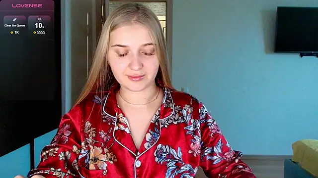 Adr1ana  online show from 11-09-25, 10:08