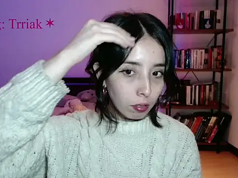 Snapshot of babyluna_8_8 chatting on 04-18-26, 06:49 babyluna 8 8 online show from 04-18-26, 06:49