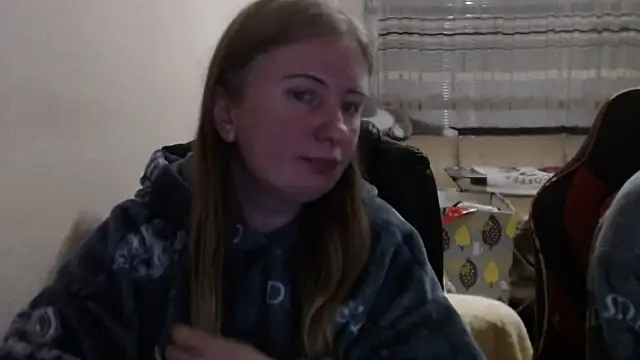 PeterAndJen online show from 02-09-26, 08:18