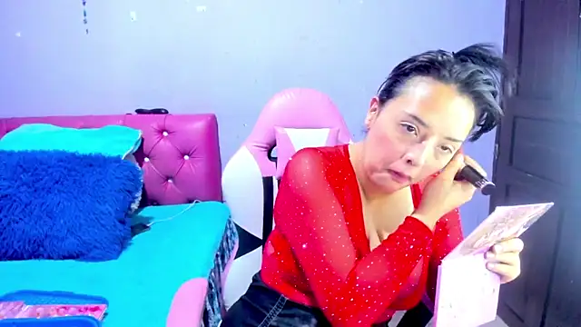 crissn0707 online show from 03-27-26, 12:06